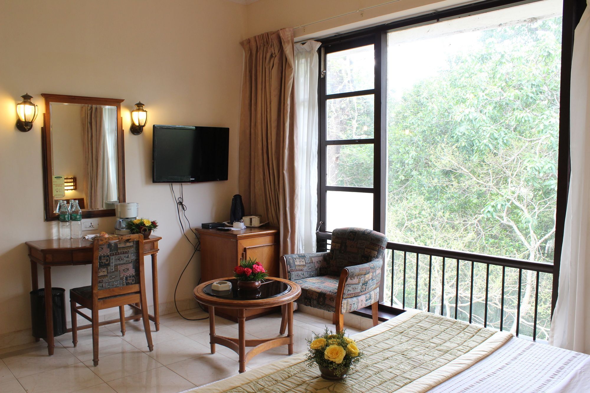 Ktdc Aranya Nivas Thekkady Hotel Kumily Exterior photo